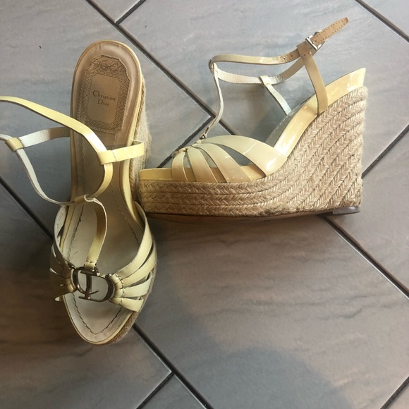 Dior espadrilles wedge sandal. - Picture 2 of 5